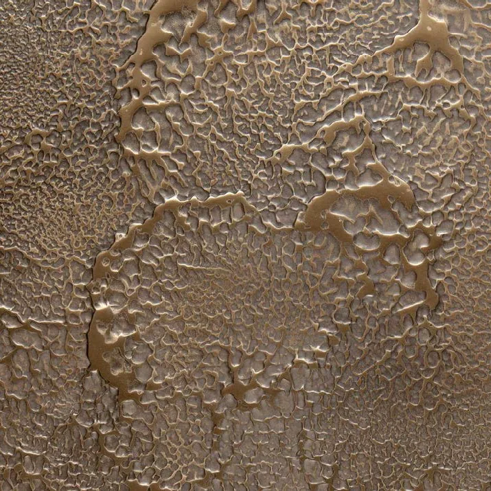 Liquid metal, reticulated surface